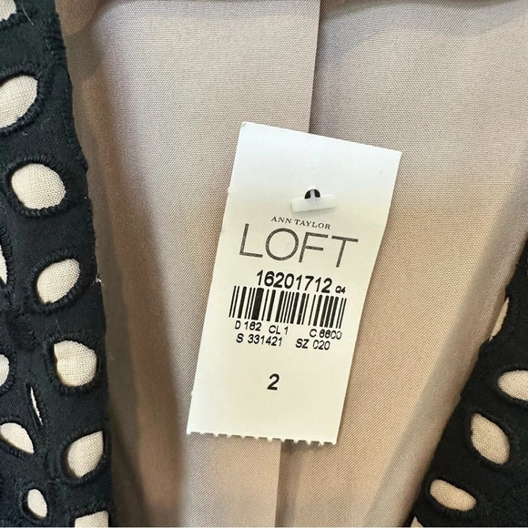 NWT‎ Ann Taylor Loft Black and Nude Eyelet Blazer - Picture 5 of 11